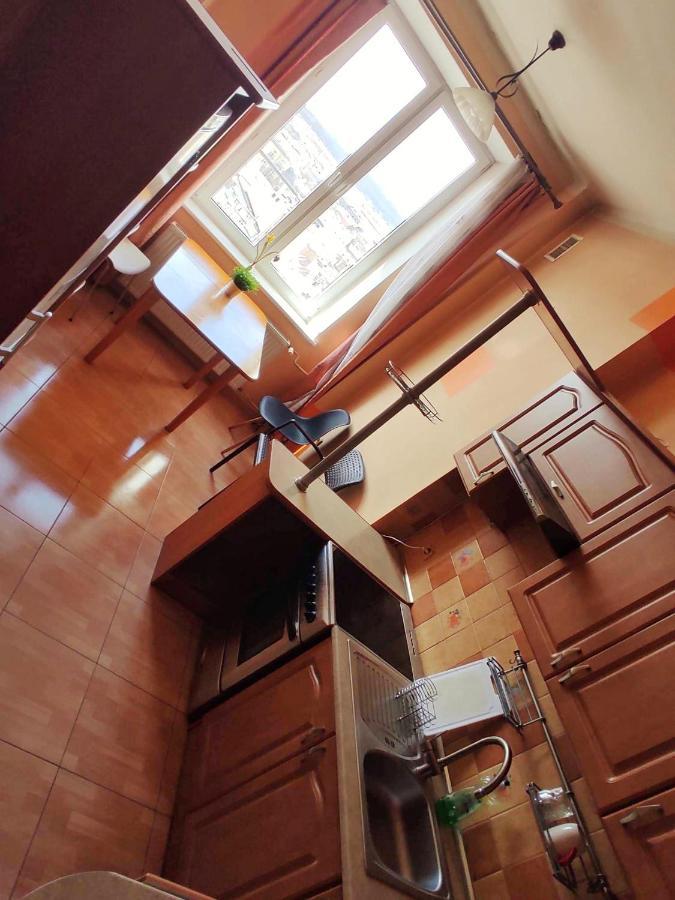 Room In Old Town Krakow Bagian luar foto