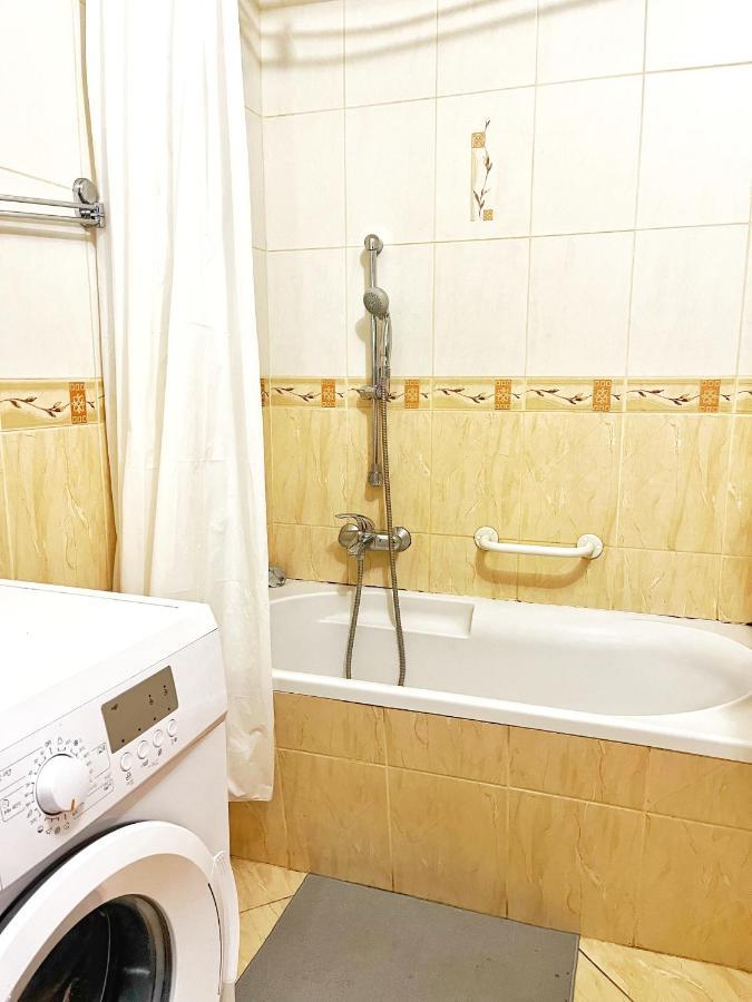 Room In Old Town Krakow Bagian luar foto